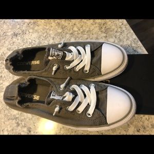 Size 9 gray converse